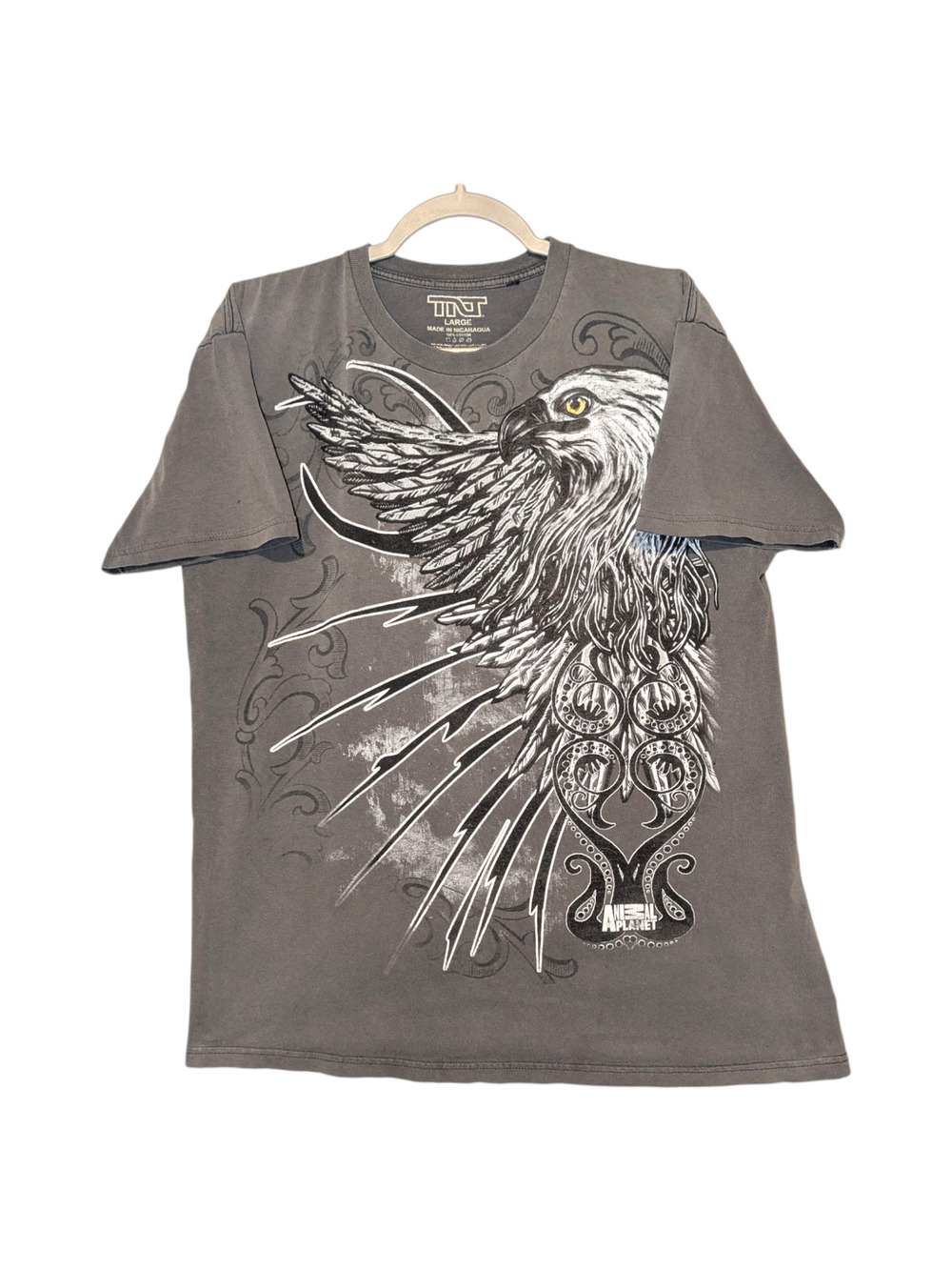 Y2K TNT Animal Planet Tribal Eagle t shirt